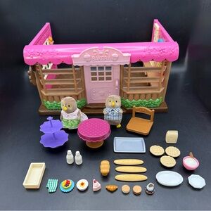 Li'l Woodzeez Tickle-Your-Taste-Buds Bakery Set With 28 Accessories & Figures